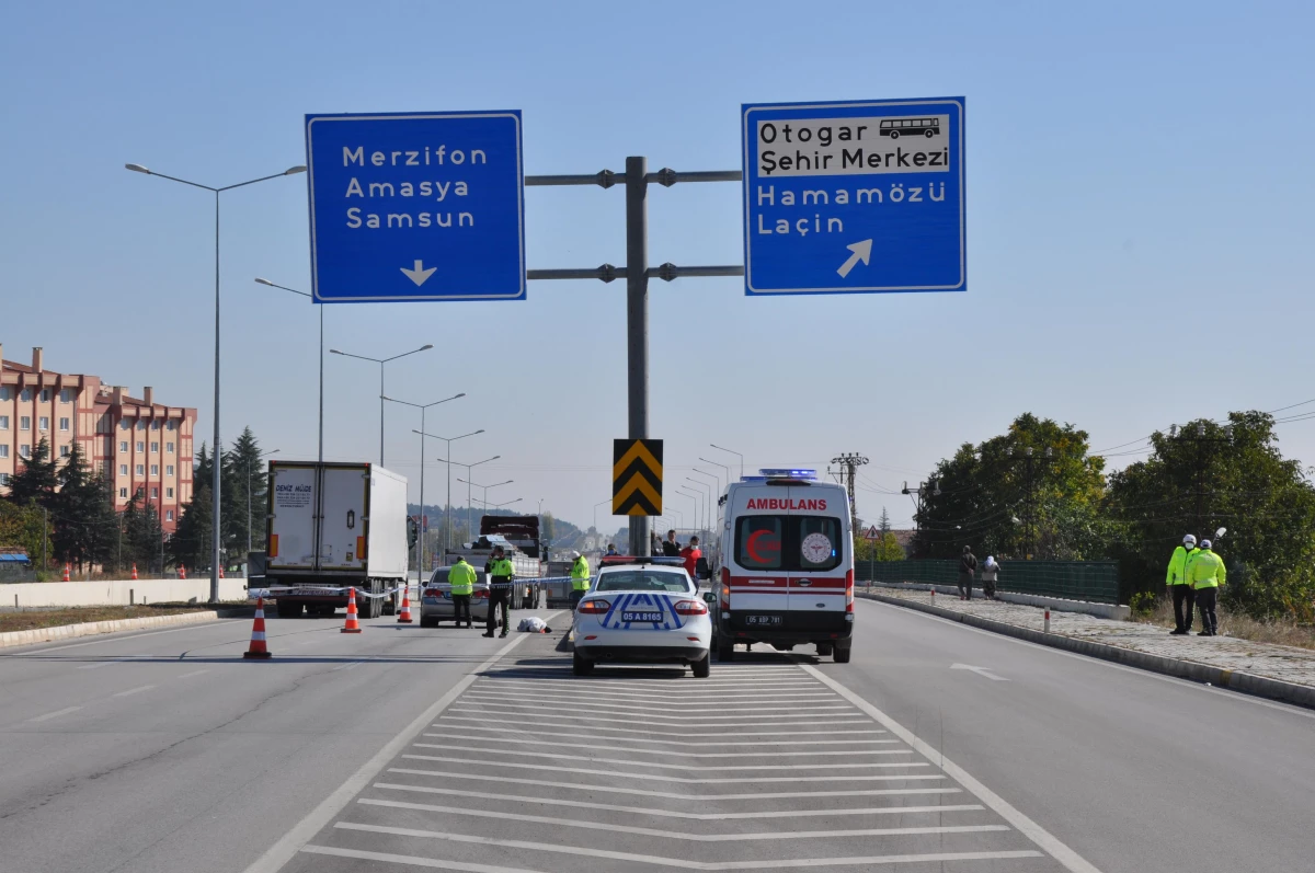 Amasya\'da otomobilin çarptığı yaya öldü