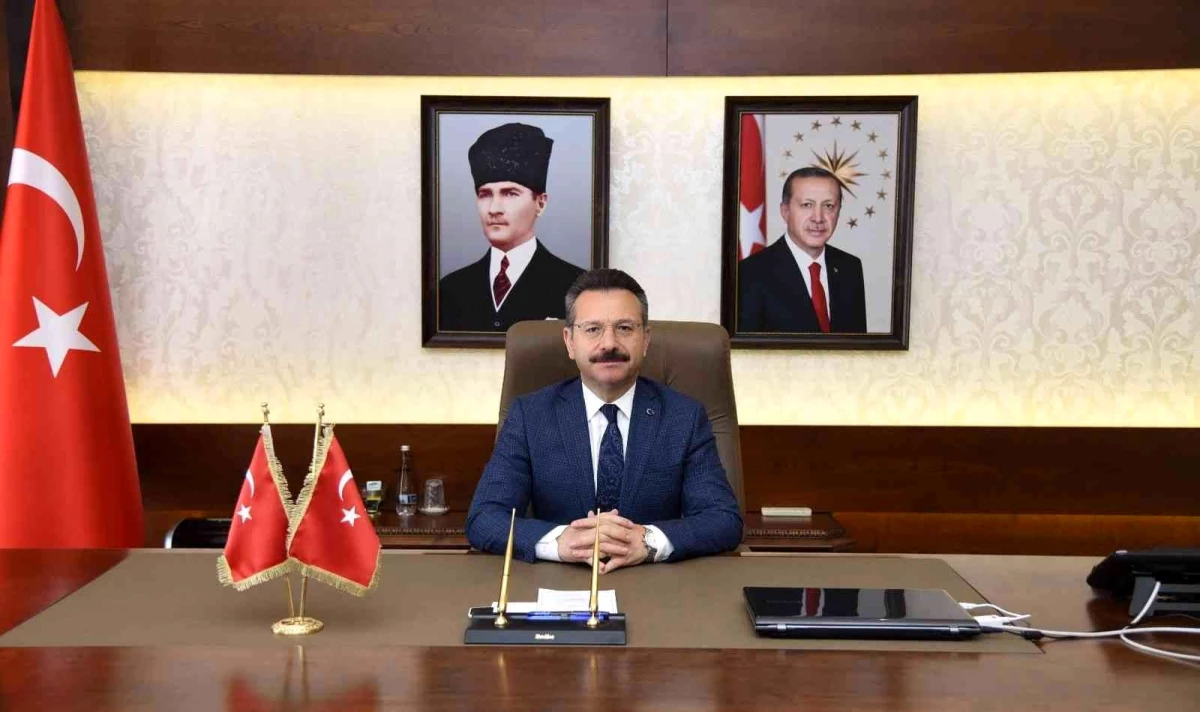 Aydın Valisi Aksoy, "Kızılay, en köklü insani yardım kuruluşumuzdur"