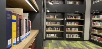 Bursa'nın 24 saat açık kütüphanesi sosyal yaşam merkezine dönüştü