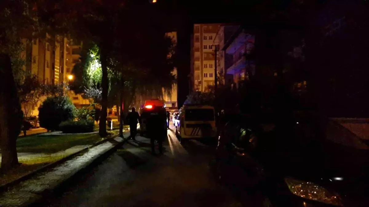 Çorum\'da eve ateş açıldı: 2 yaralı