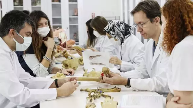 Doktor adayları için kadavra bulmakta zorlanıyor! Fakülteler, 16 bin dolara yurt dışından ithal ediyor