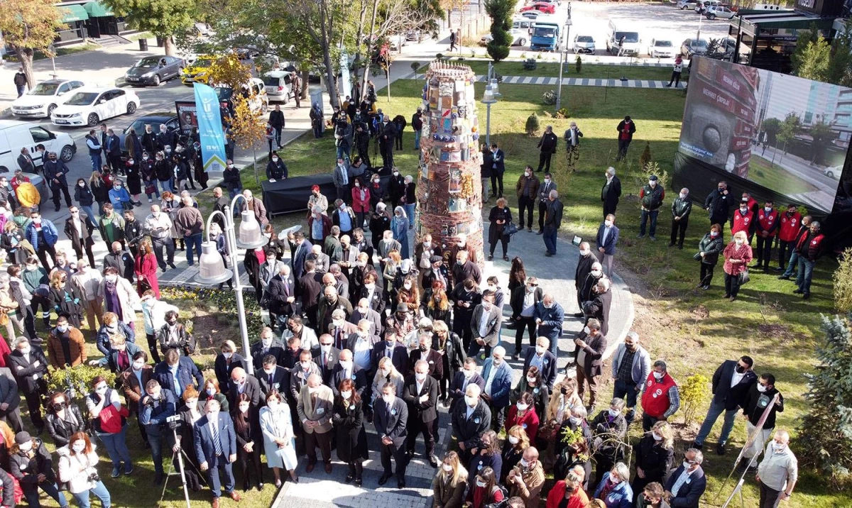 Eskişehir\'de salgında hayatını kaybeden sağlıkçılar için anıt