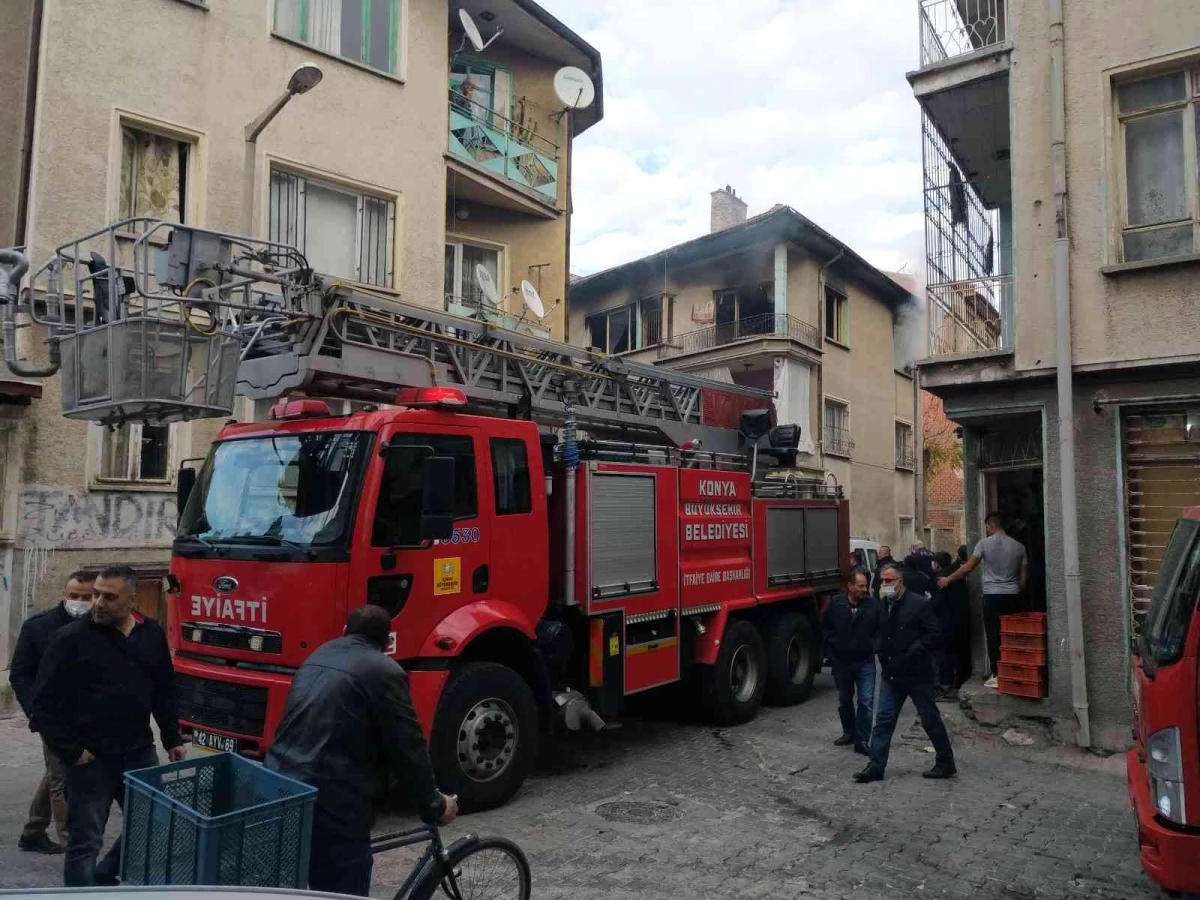 Konya\'da boş binadaki yangın büyümeden söndürüldü
