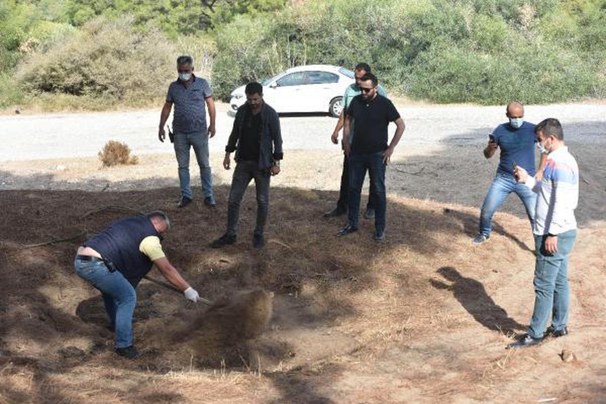 Mezar ihbarı boş çıkınca ekipler çukuru kapatıp döndü