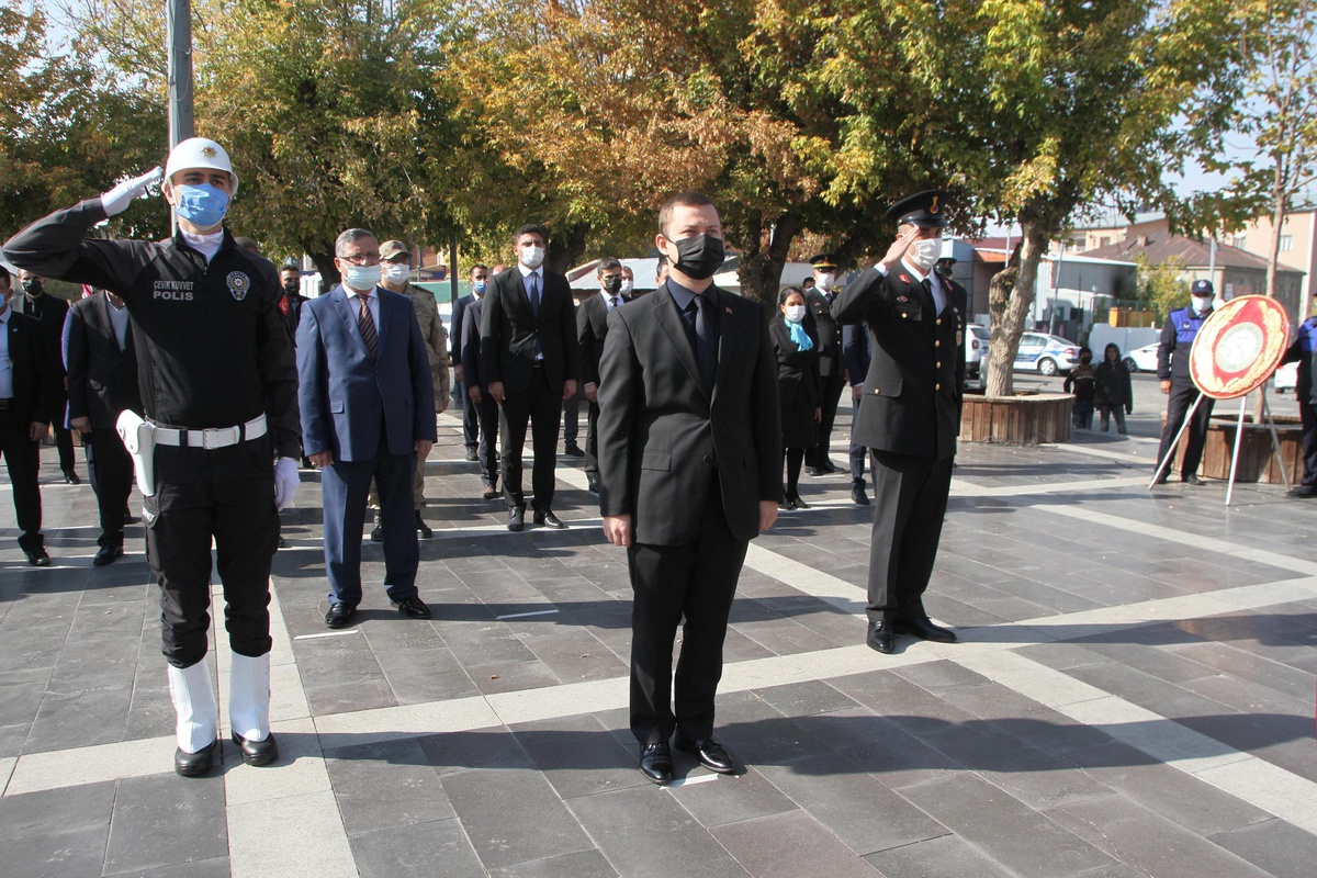 29 Ekim Cumhuriyet Bayramı kutlanıyor