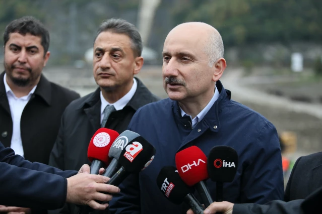 Bakan Karaismailoğlu, Sinop'ta sel bölgesinde incelemelerde bulundu Açıklaması