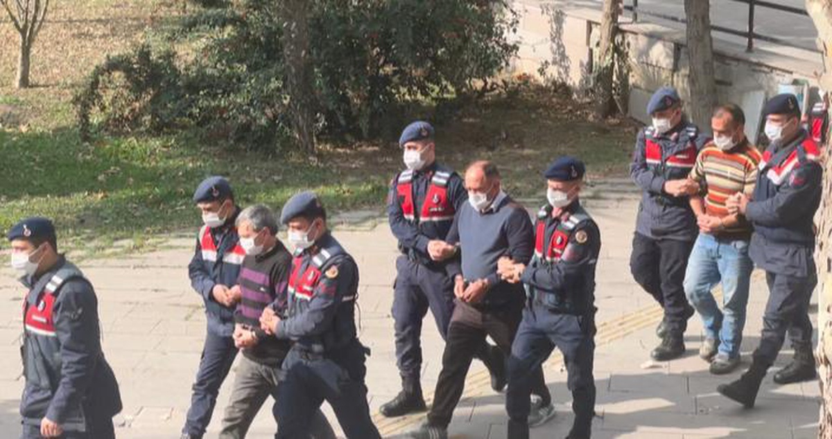 Bursa\'da izinsiz kazı yaptığı iddiasıyla yakalanan 4 zanlı tutuklandı