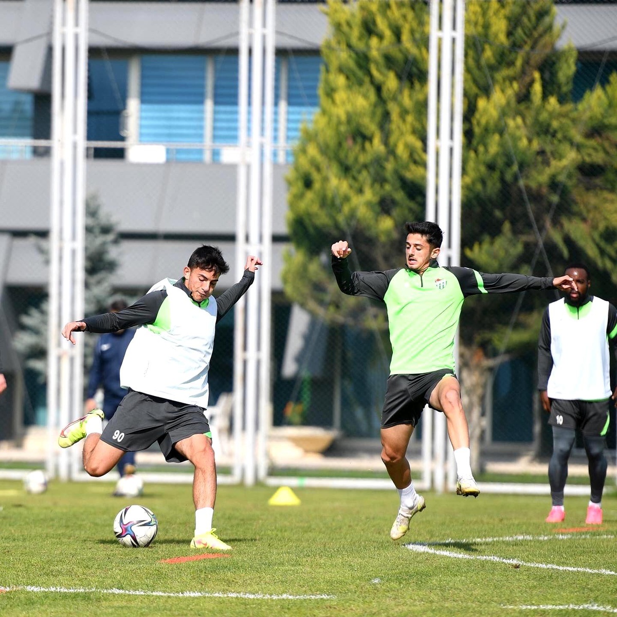 Bursaspor\'da Ankara Keçiörengücü maçı hazırlıkları başladı