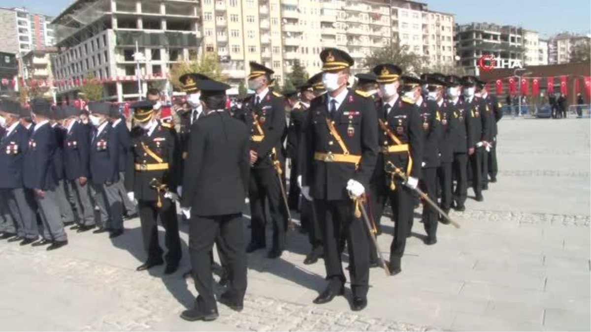 Elazığ\'da Cumhuriyet Bayramı töreni düzenlendi