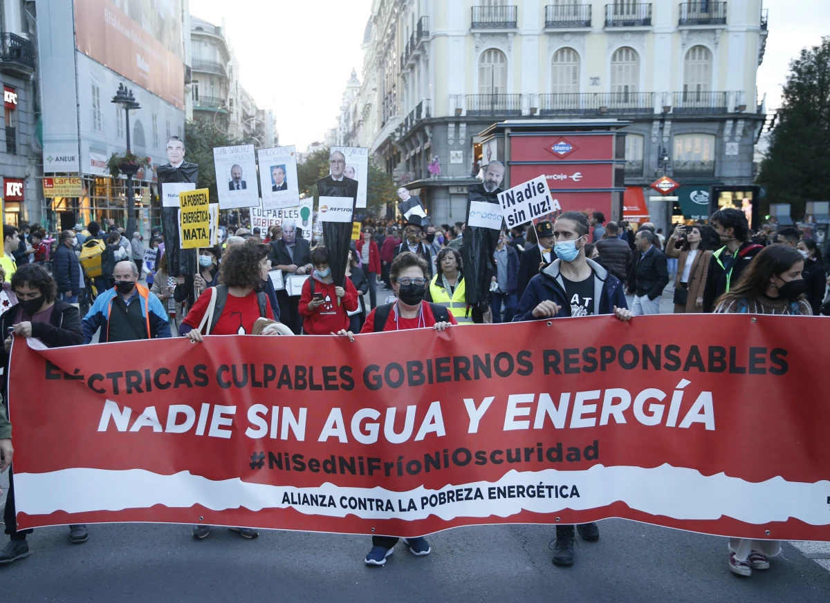 İspanya\'da enerji fiyatlarındaki artışlar ilk kez protesto edildi