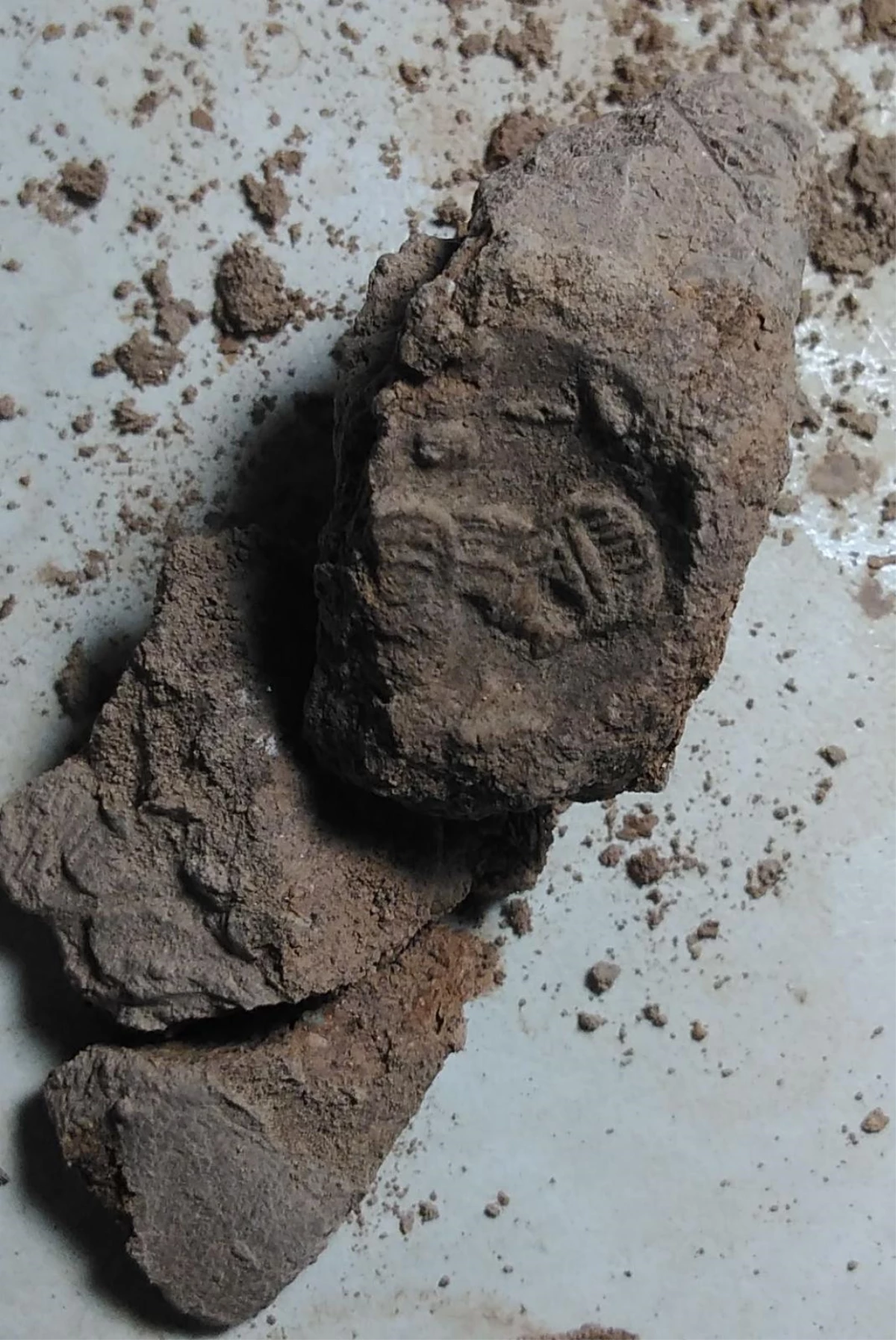 Karkamış\'ta 3 bin yıl önce yönetici olan kadının mühürlerine rastlandı