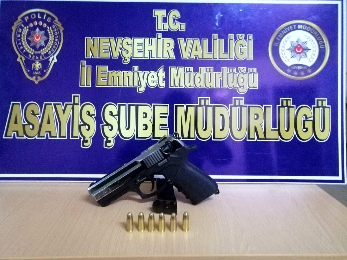 Silahla tehdit olayına karışan Afgan uyruklu şahıs gözaltına alındı