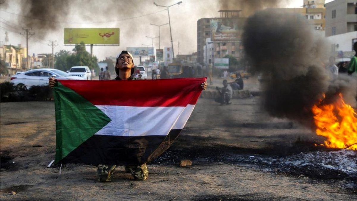 Sudan\'da darbe: Dünya Bankası, ülkeye yönelik yardımları askıya aldı