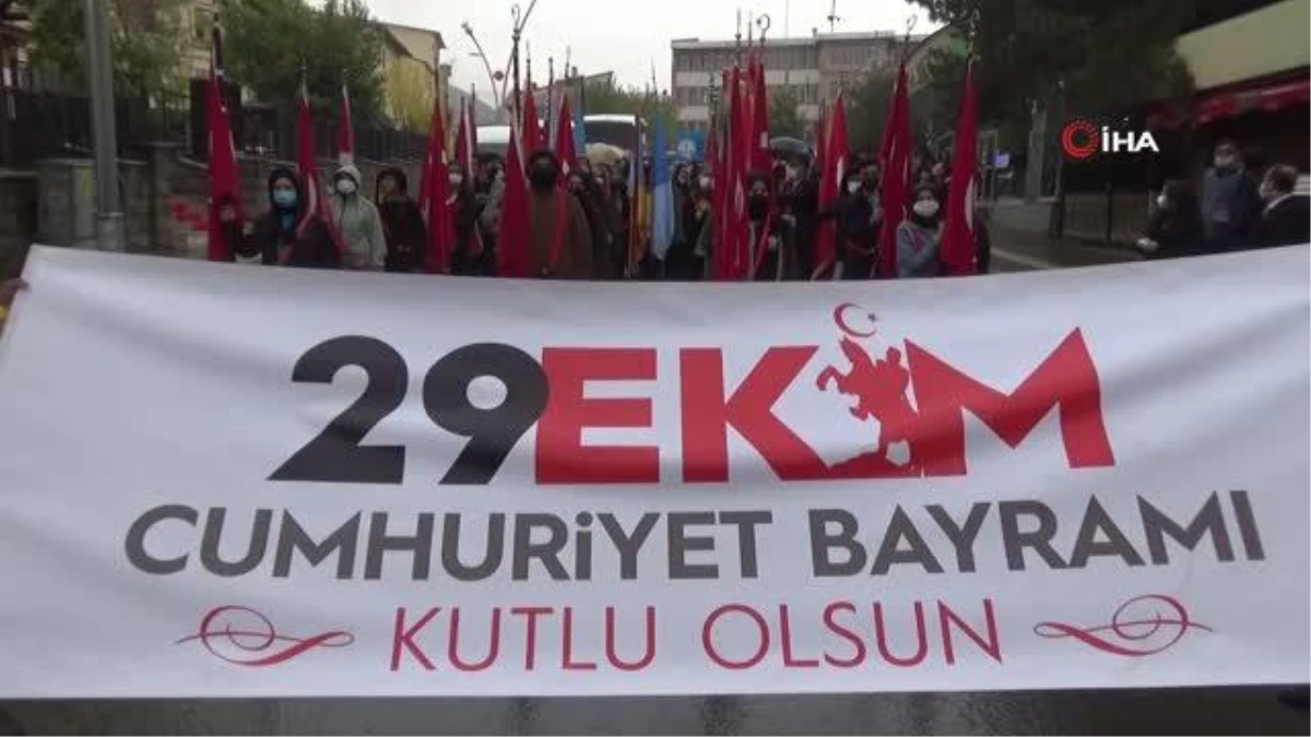 29 Ekim Cumhuriyet Bayramı yurt genelinde coşkuyla kutlandı