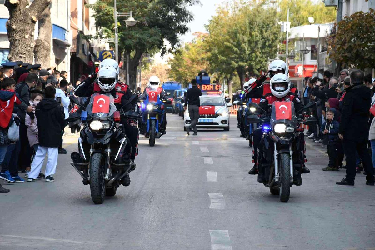 Aksaray\'da 29 Ekim kutlamaları