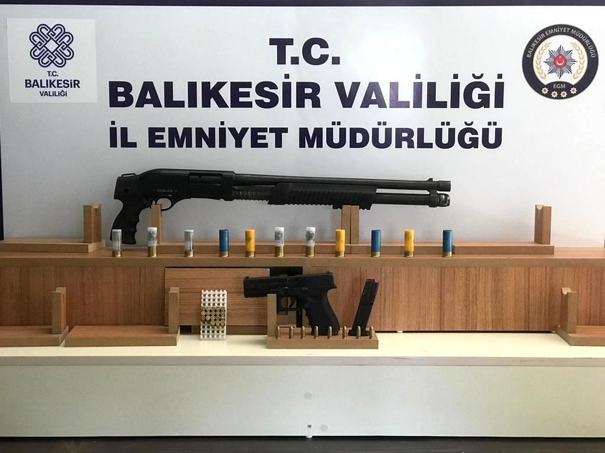 Balıkesir\'de polisten 58 şahsa \'Huzur\' operasyonu