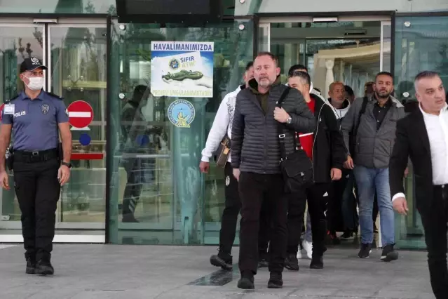 Beşiktaş, Hatay'a geldi