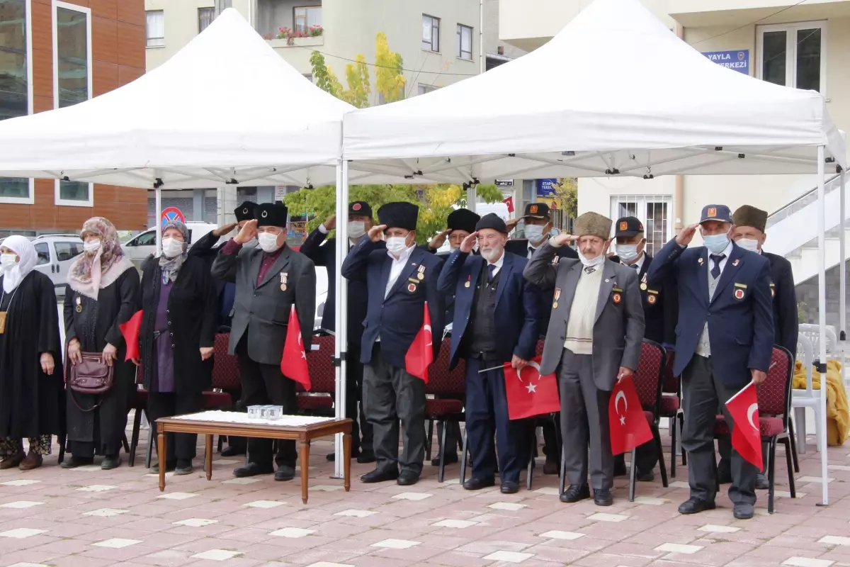 Bilecik\'in ilçelerinde 29 Ekim Cumhuriyet Bayramı kutlanıyor