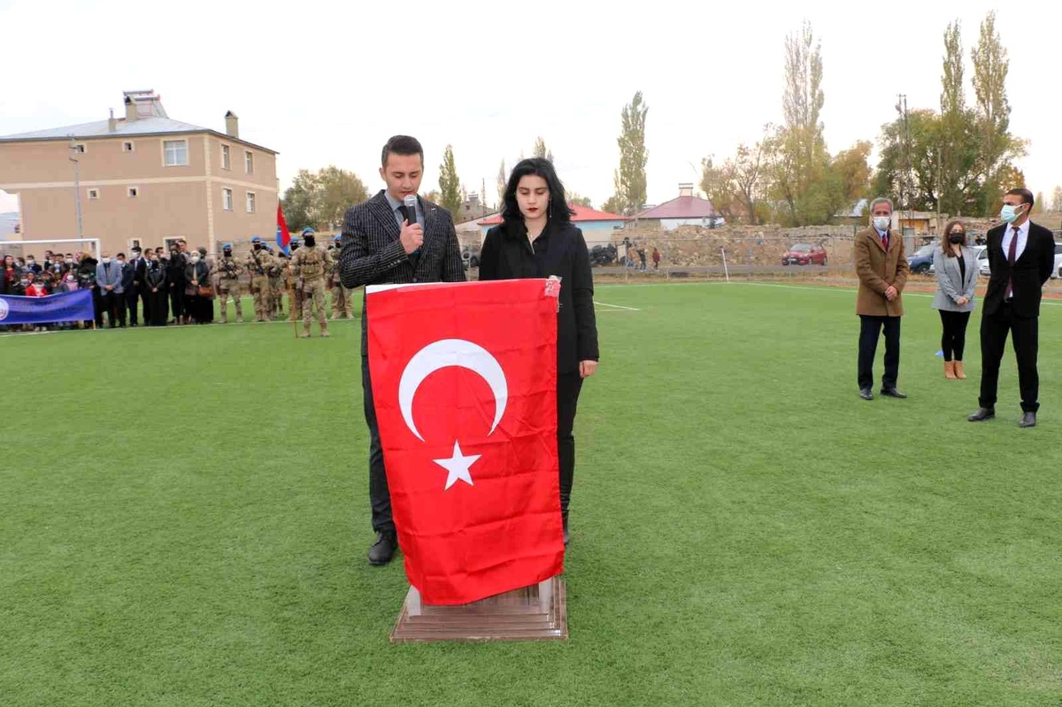 Diyadin\'de 29 Ekim Cumhuriyet Bayramı coşkusu