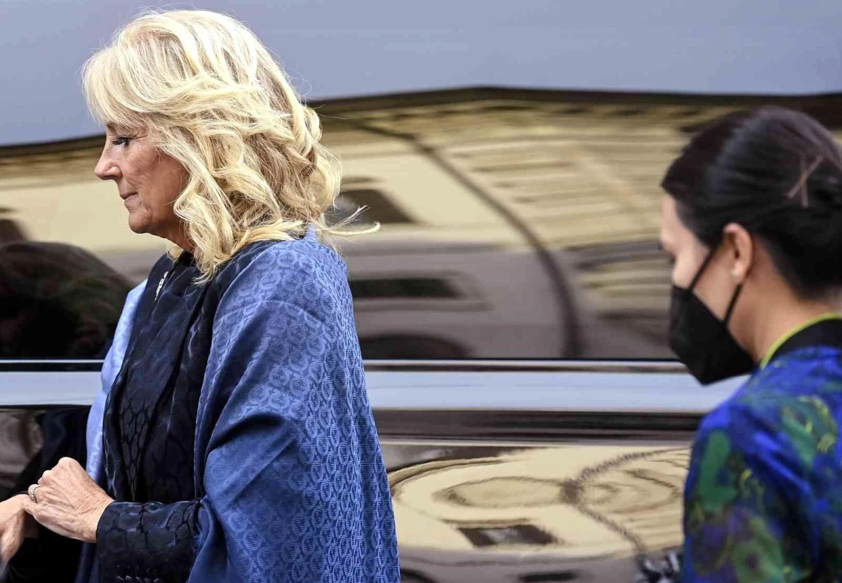 First Lady Jill Biden ve Brigitte Macron Roma\'da bir araya geldi