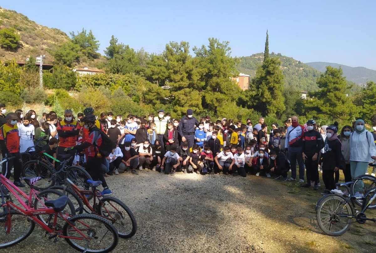 Hatay\'da "Cumhuriyet Bayramı Bisiklet Turu" düzenlendi