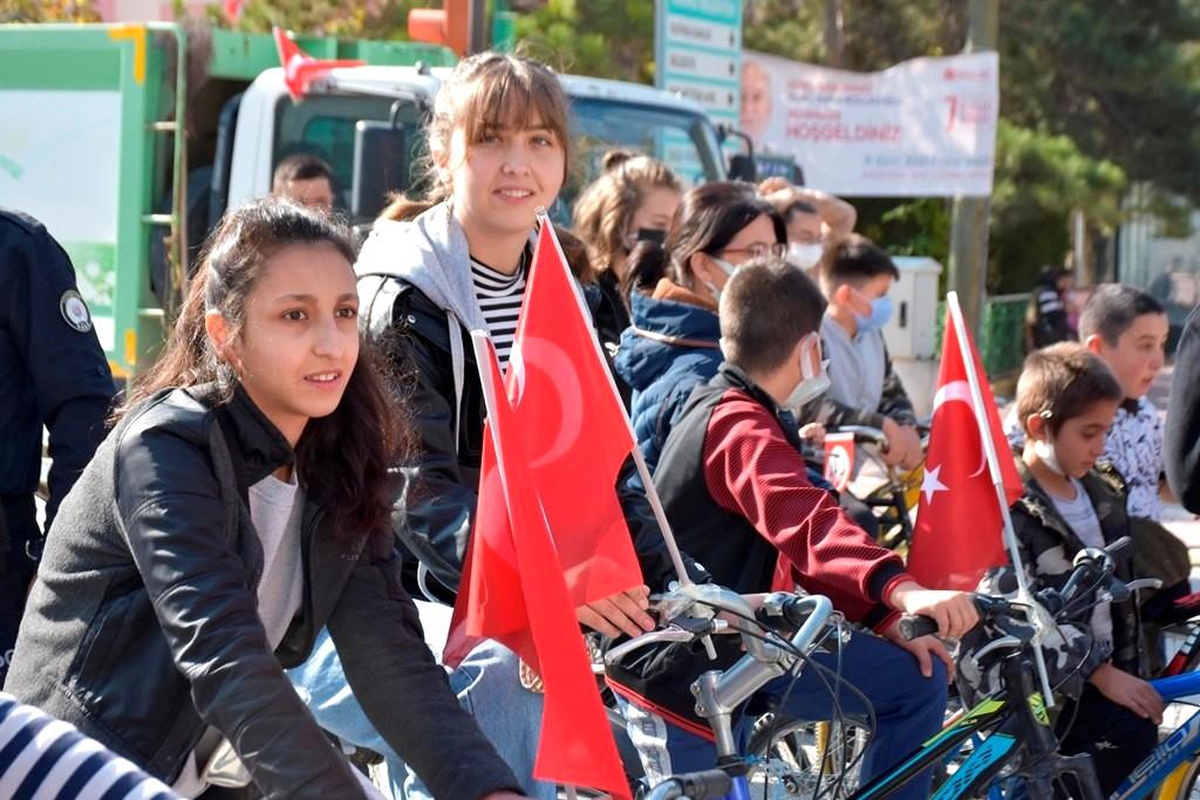 İnönü\'de Cumhuriyet Bayramı coşkusu