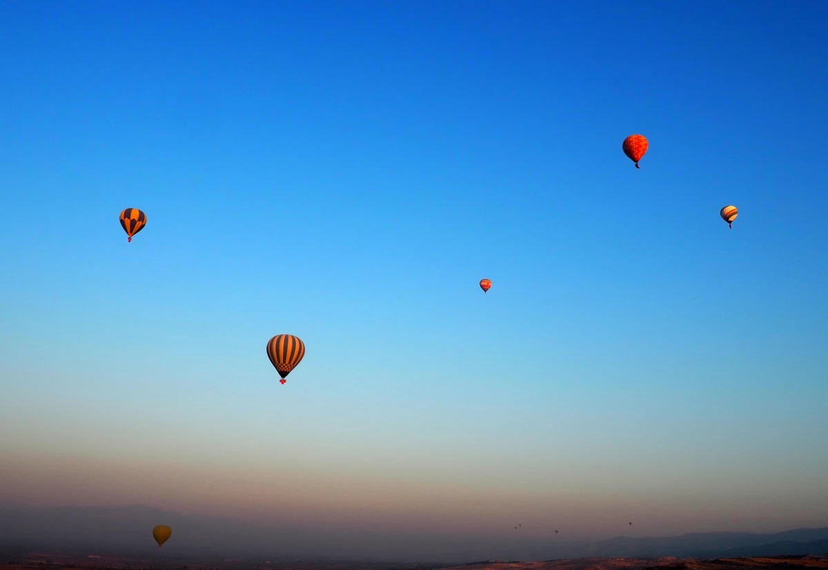 Pamukkale semalarında sıcak hava balonlarıyla Cumhuriyet Bayramı coşkusu