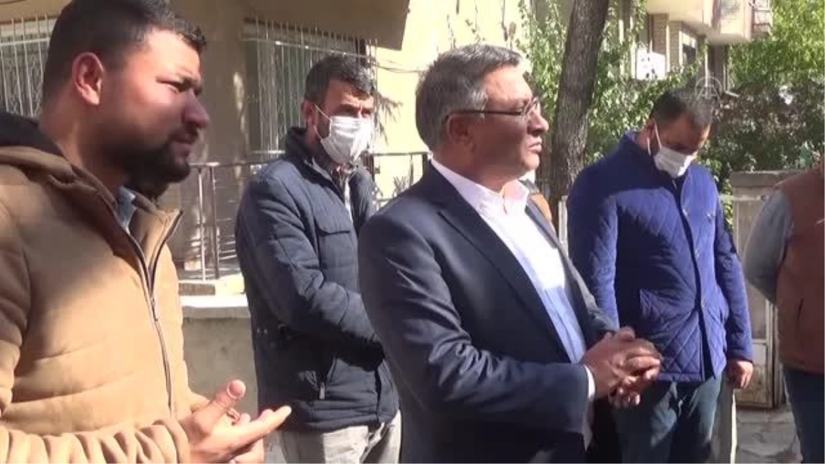 AFYONKARAHİSAR - CHP\'li Purçu, partisinin il başkanlığını ziyaret etti