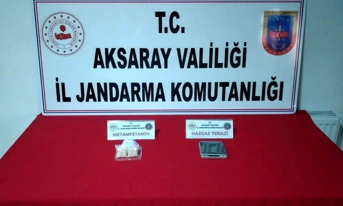 Aksaray jandarmadan uyuşturucu operasyonu: 3 gözaltı