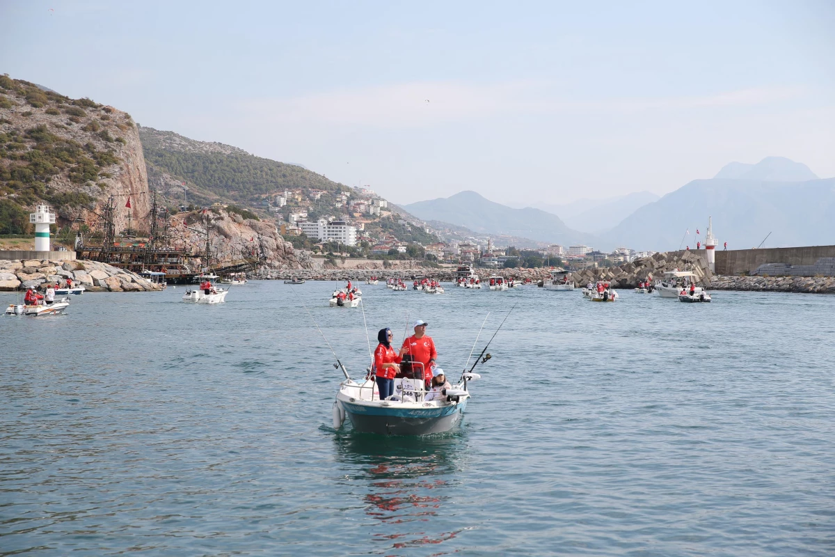 Alanya\'da balıkçılık turnuvası başladı