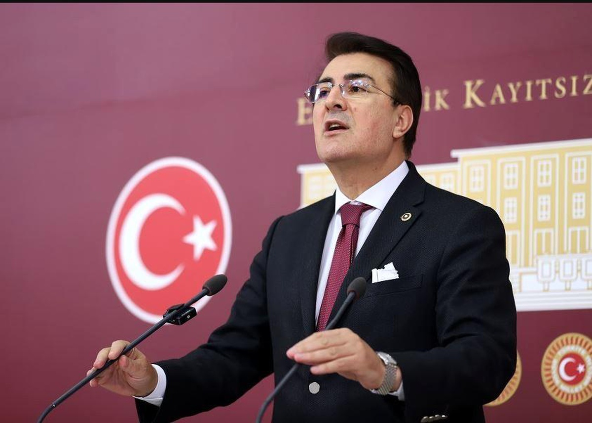 Aydemir: \'Erzurumsporlular olarak adil yönetim istiyoruz\'