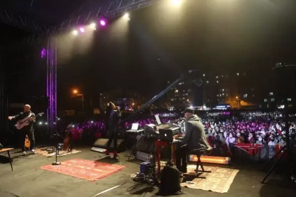 Ceylan Ertem'den Eskişehir'de Cumhuriyet Bayramı'na özel konser