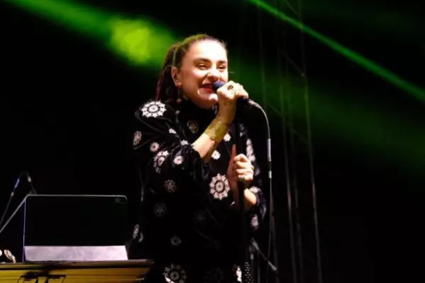 Ceylan Ertem'den Eskişehir'de Cumhuriyet Bayramı'na özel konser