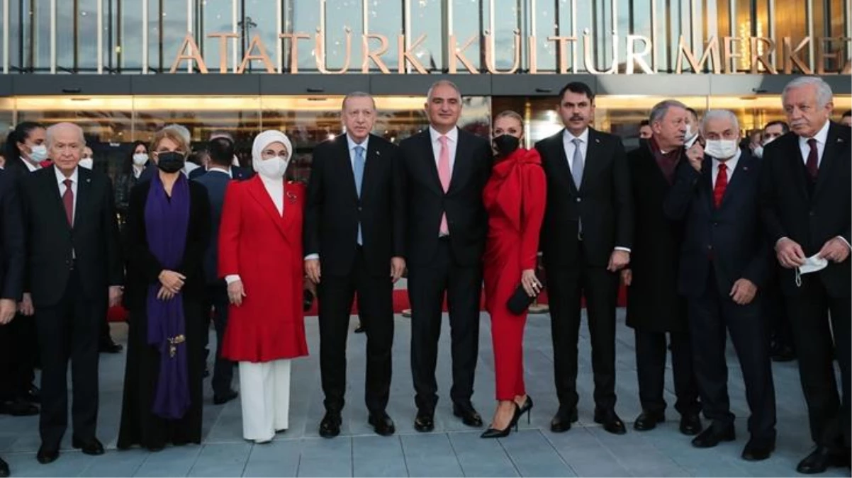 Cumhurbaşkanı Erdoğan "Yeni Türkiye\'nin sembolü" olarak nitelendirdi
