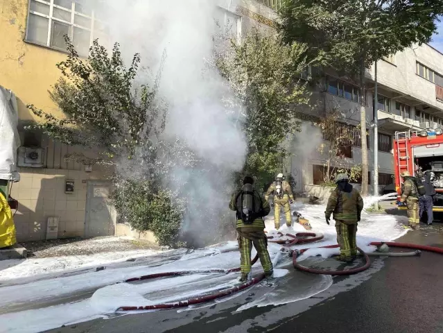 son dakika haber istanbul da kolonya imalathanesinde korkutan yangin art arda patlamalar meydana geldi