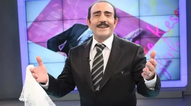 Ünlü sanatçı Mustafa Keser'den AKM yorumu: Açılamaz diyenlere kapak olsun