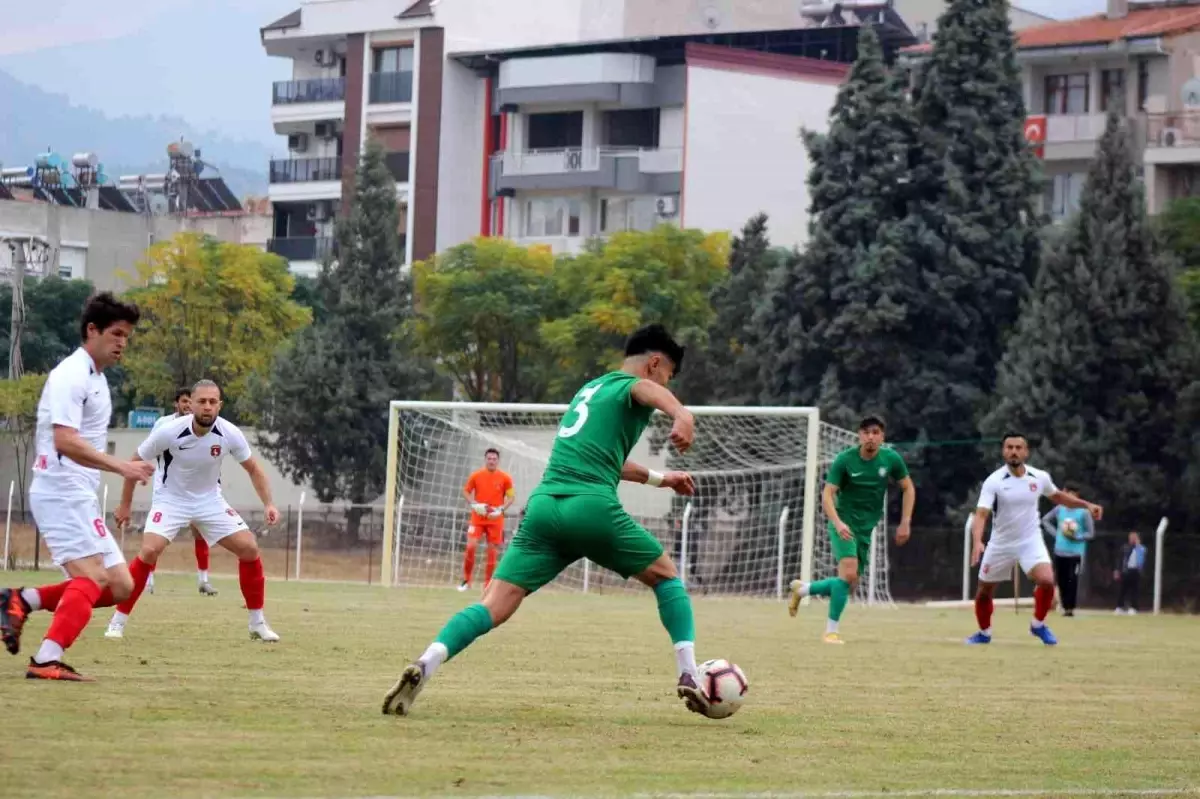 BAL 9. Bölge 2. Grup: Salihli Belediyespor: 1Çiğli Belediyespor: 3