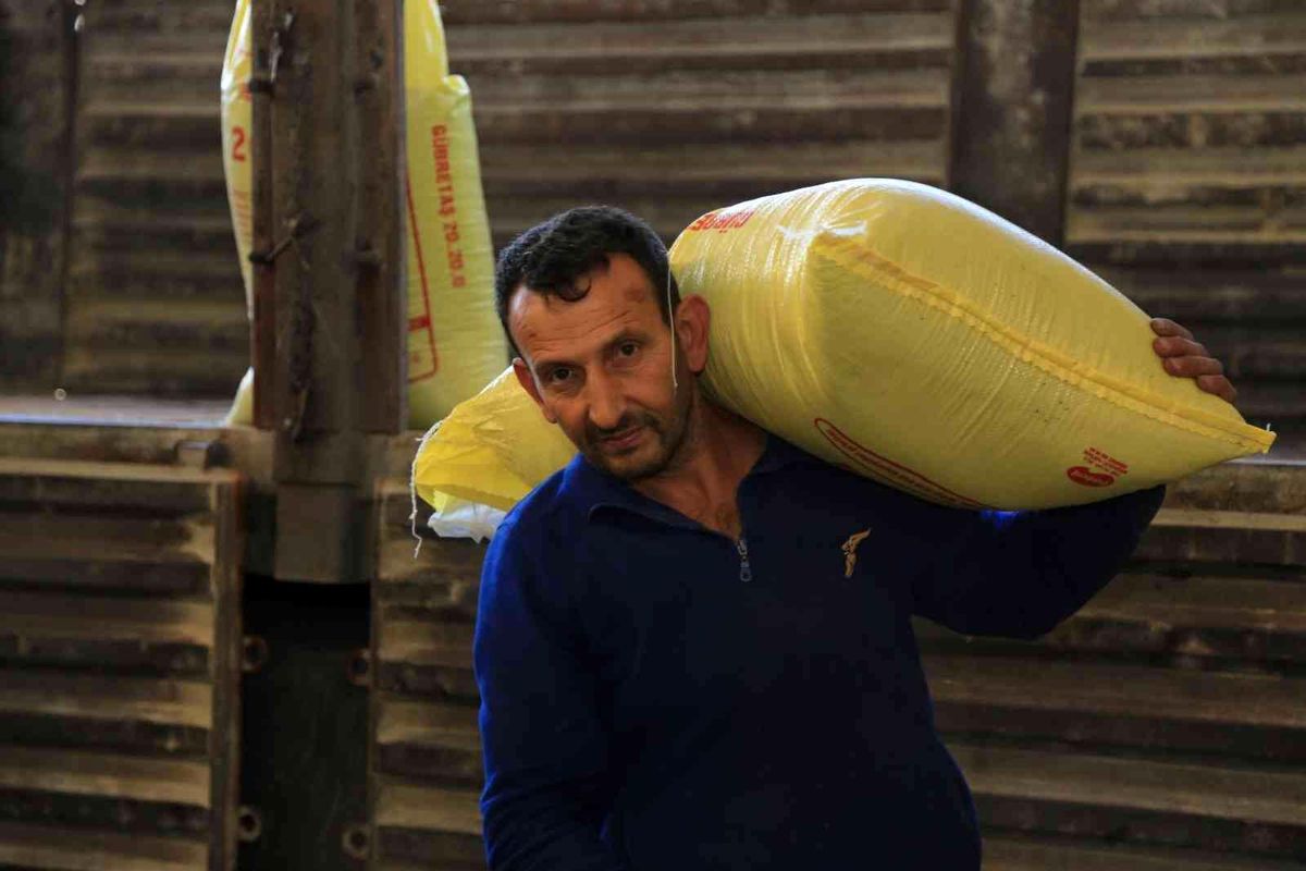 Çiftçilere destek sürüyor