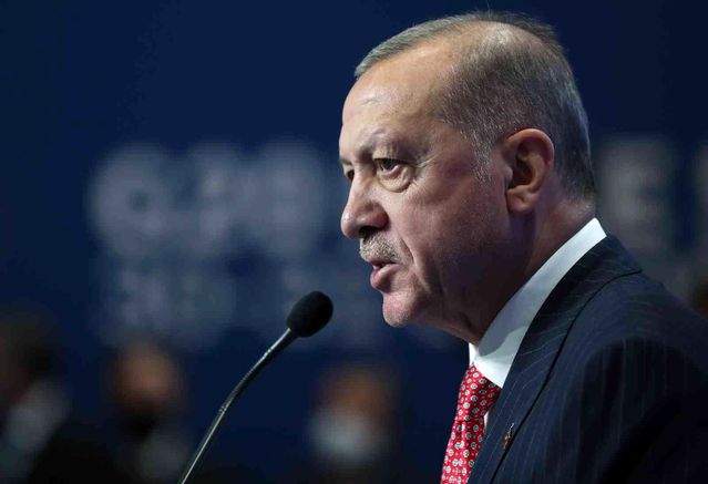 Cumhurbaşkanı Erdoğan: ABD'nin Suriye'deki terör örgütlerine yönelik desteğine yönelik üzüntümüzü dile getirdik 