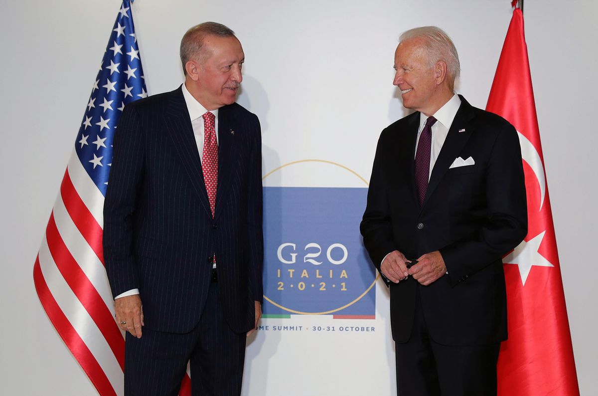 Cumhurbaşkanı Erdoğan\'ın ABD Başkanı Biden ile görüşmesi başladı