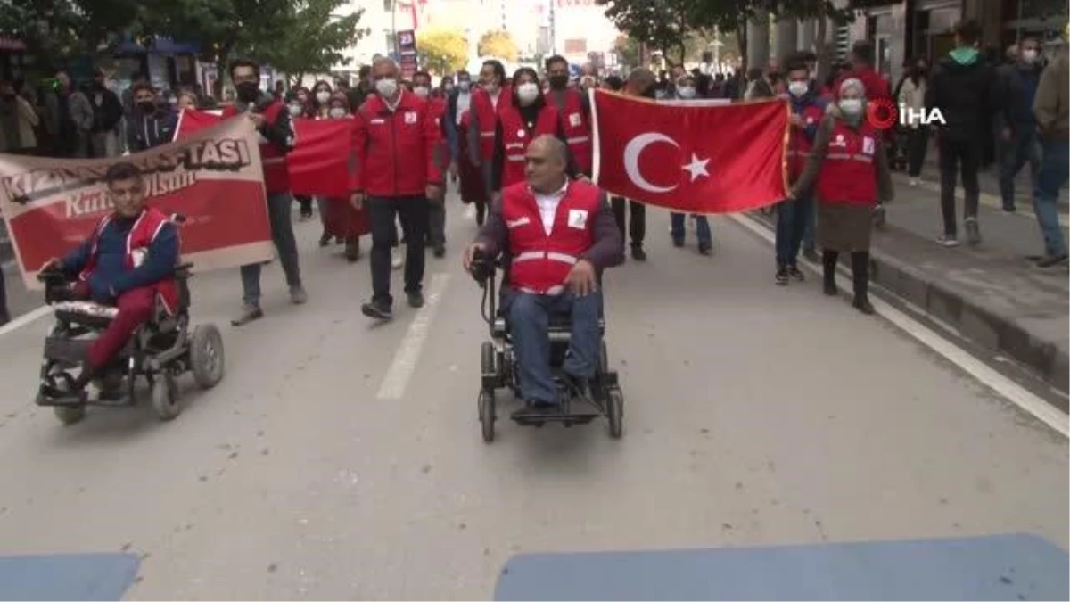 Elazığ\'da \'Kızılay Haftası\' yürüyüşü etkinliği düzenlendi