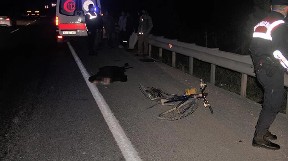 Hafif ticari aracın çarptığı bisikletin sürücüsü hayatını kaybetti