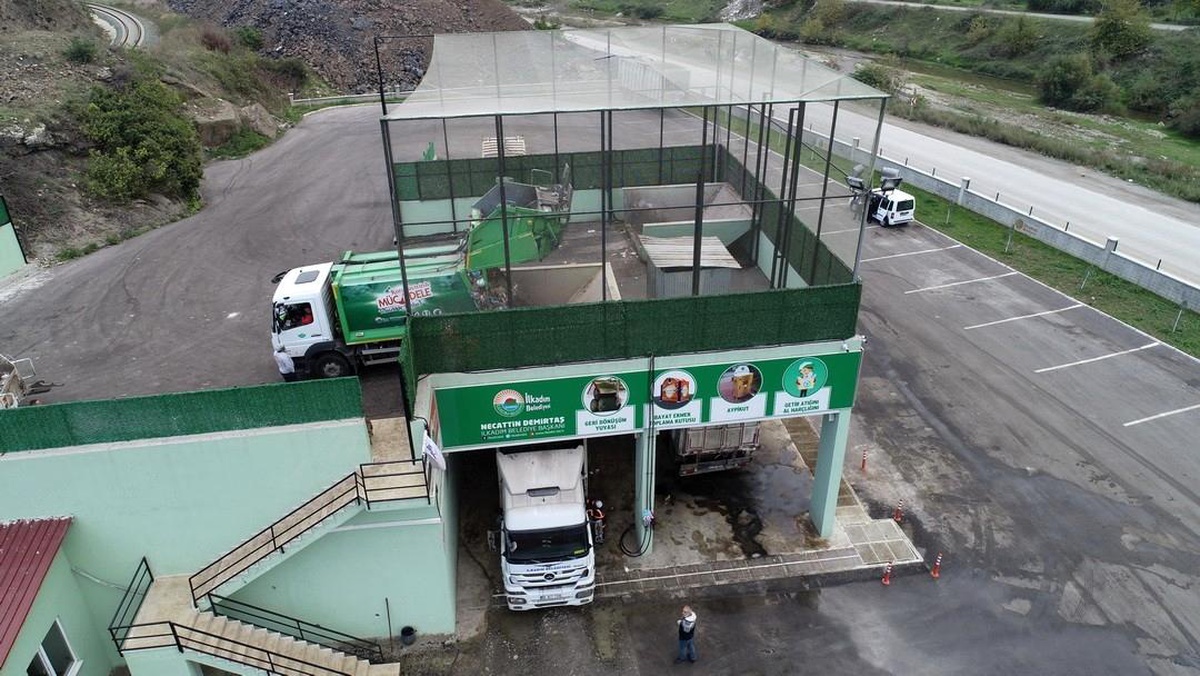 Son dakika... İlkadım\'ın yeni atık transfer istasyonu hizmete girdi