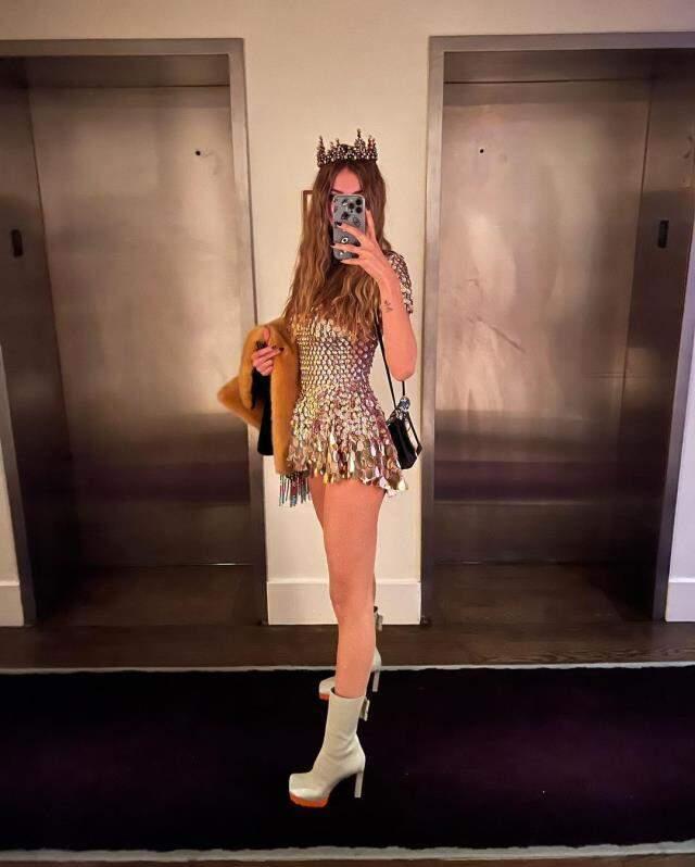 Şeyma Subaşı yine yaptı yapacağını! Çıplak fotoğrafını paylaştı Şeyma Subaşı yine yaptı yapacağını! Çıplak fotoğrafını paylaştı
