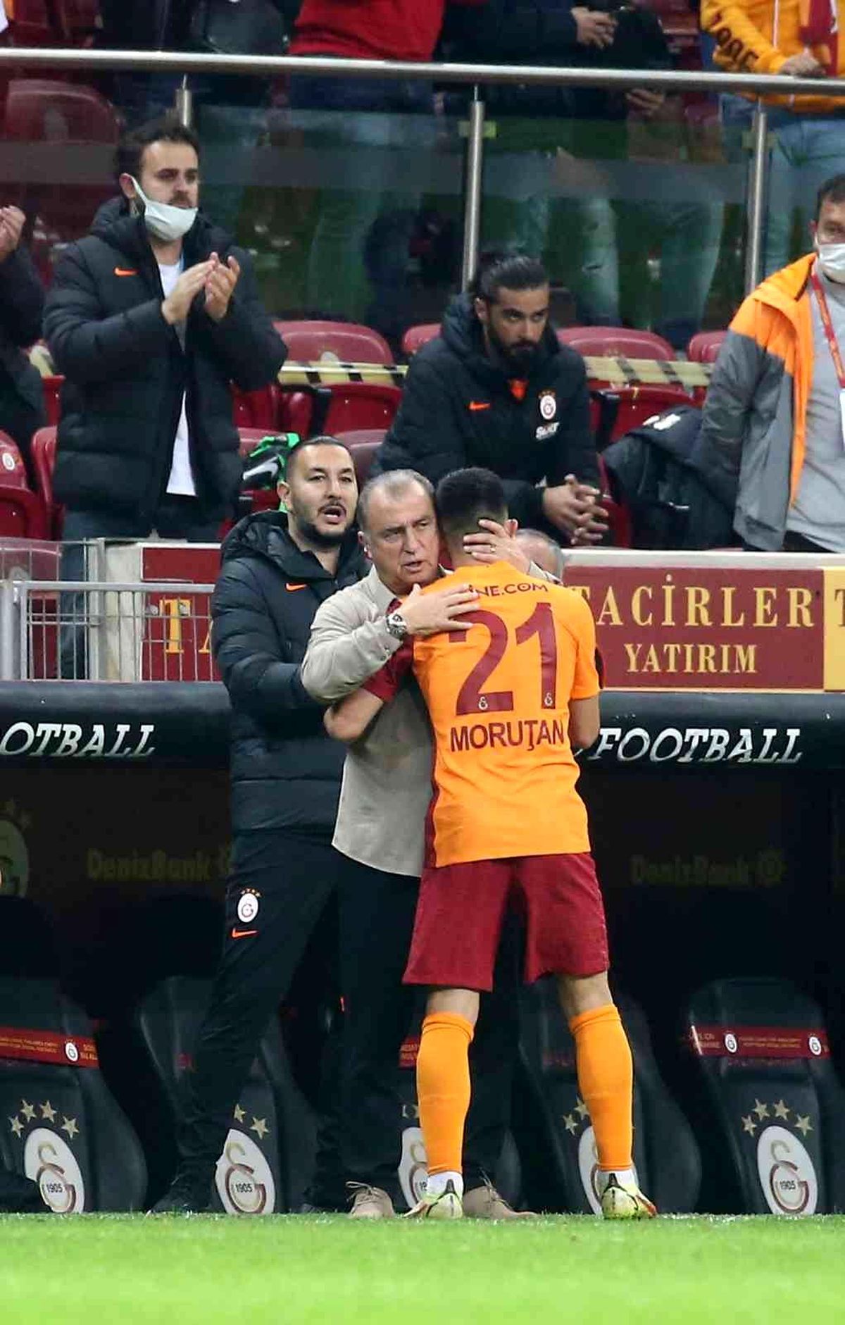 Olimpiu Morutan ligdeki 3. golünü kaydetti