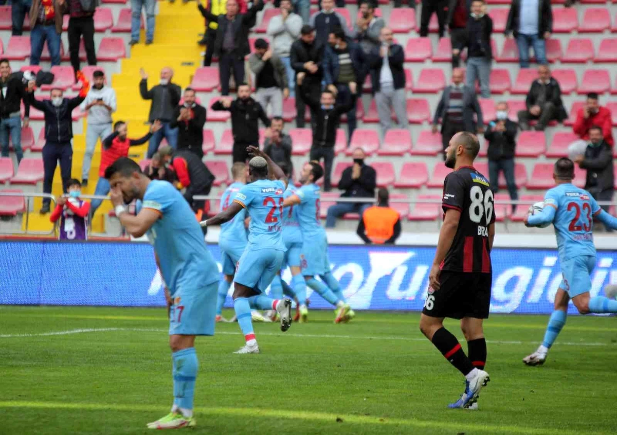 Spor Toto Süper Lig: Kayserispor: 2 Fatih Karagümrük: 1 (Maç sonucu)