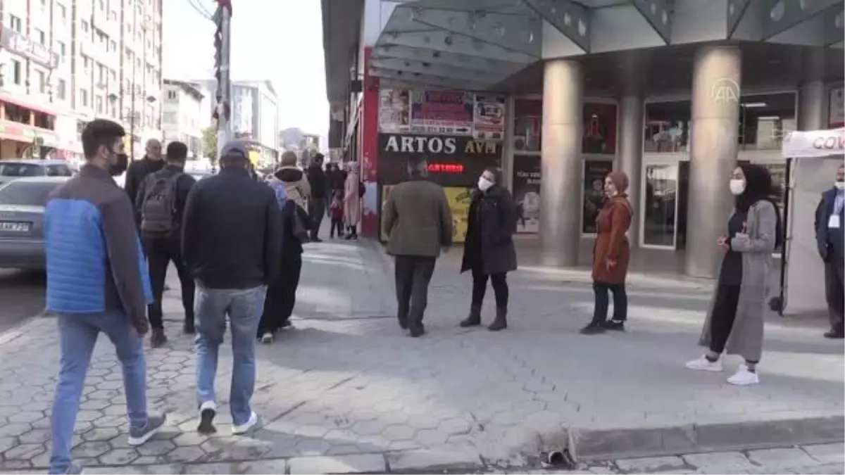 Van\'da Kovid-19 hastalarının yarısı 30 yaş altı kişilerden oluşuyor