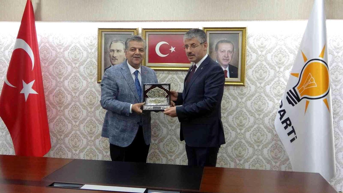 Başkan Çopuroğlu: "Birlik ve beraberlik içerisinde tüm Türkiye\'ye örnek olmuş bir teşkilatımız var"