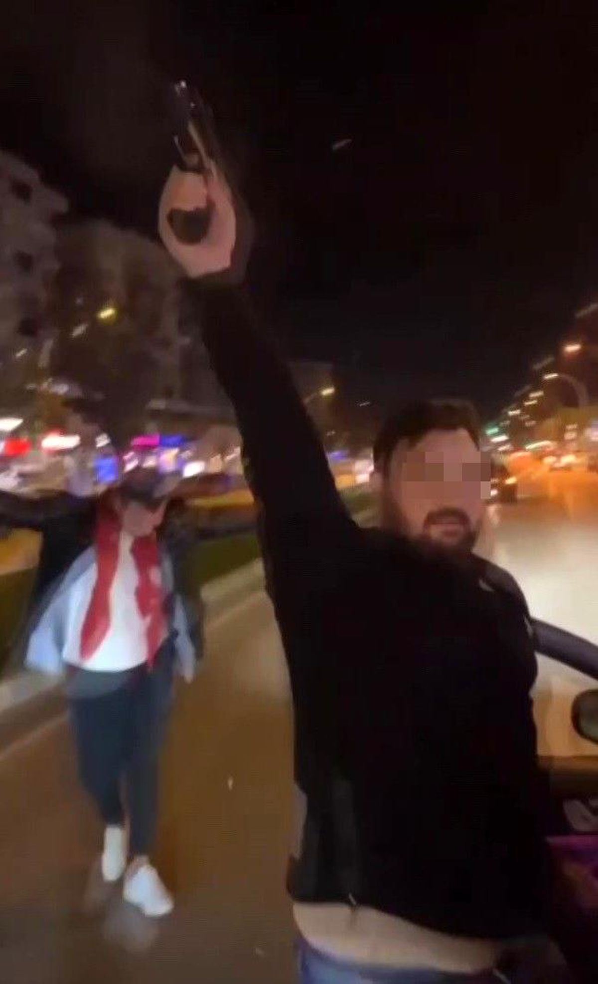 Bursa\'da magandalar şehrin ortasında kurşun yağdırdılar