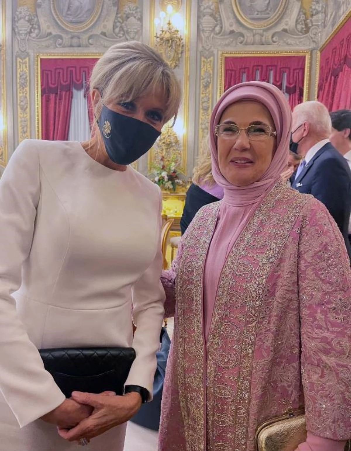 G-20\'de Türkiye-Fransa arasında \'First Lady\' diplomasisi